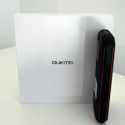 Oukitel WP19